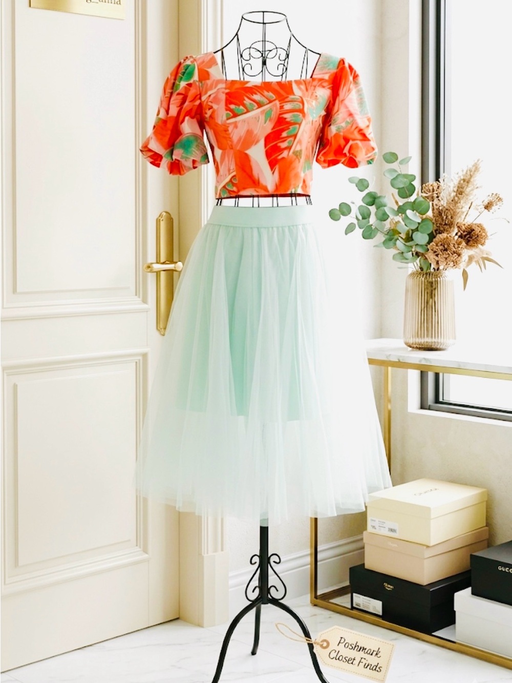 RUE 21 Light Green Tulle Skirt Partially Lined w/Elastic Waistband